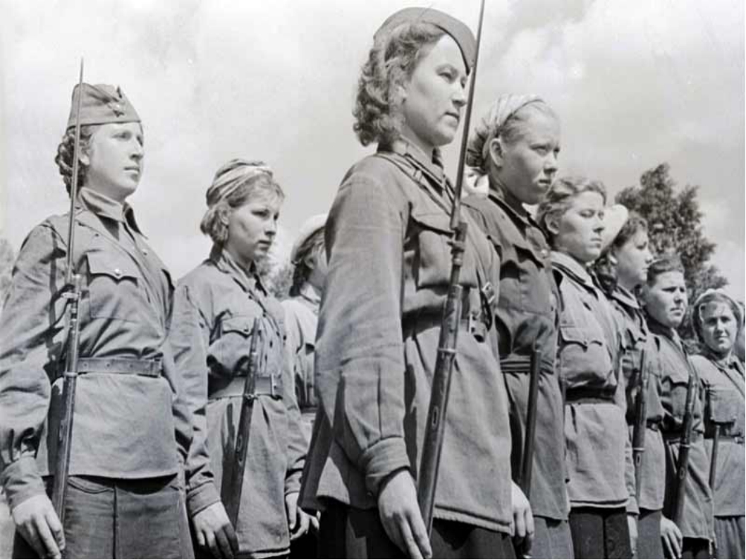 Женщина солдат ВОВ